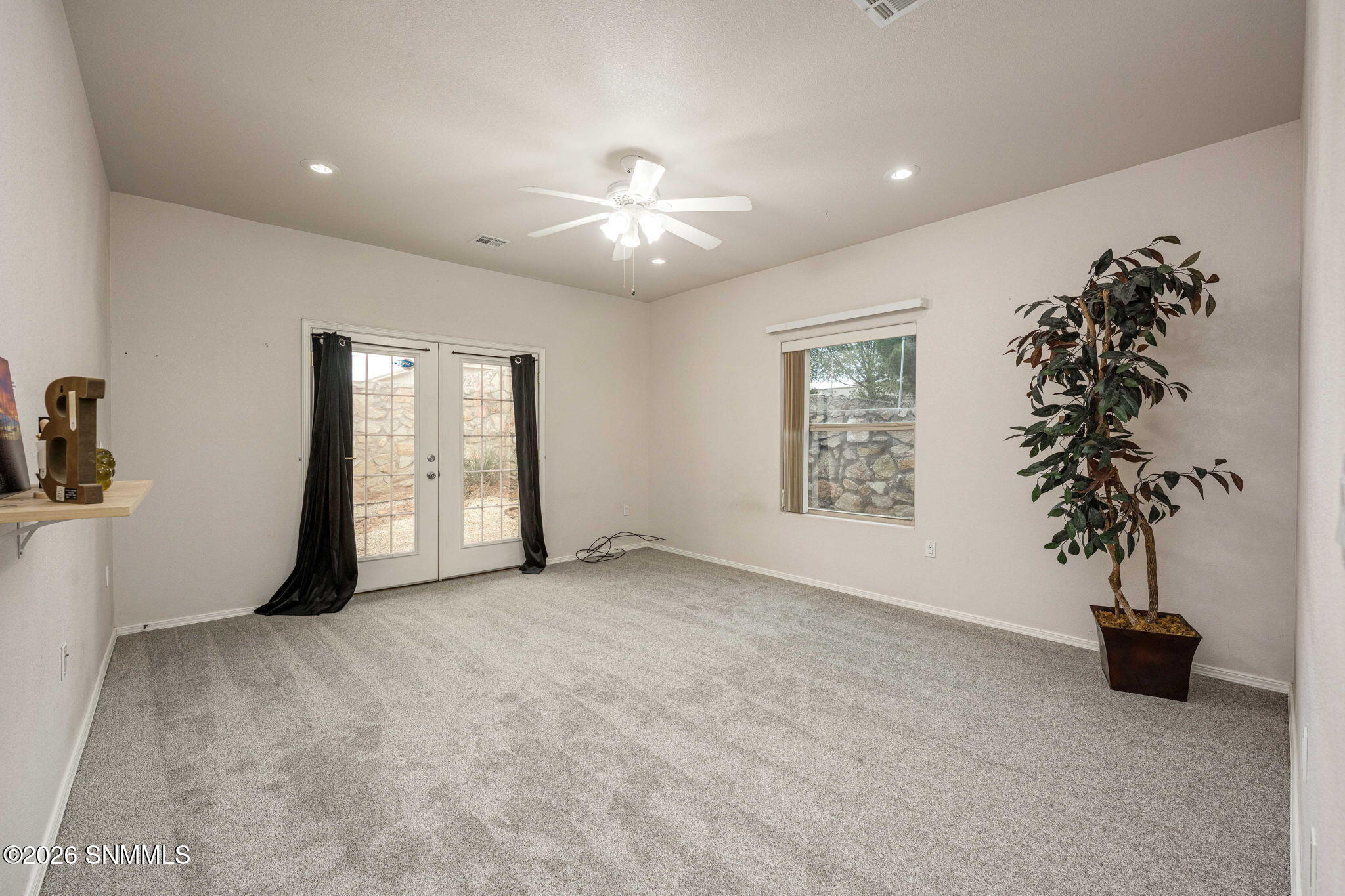 27-web-or-mls-Snappin Homes (Mojave4158)