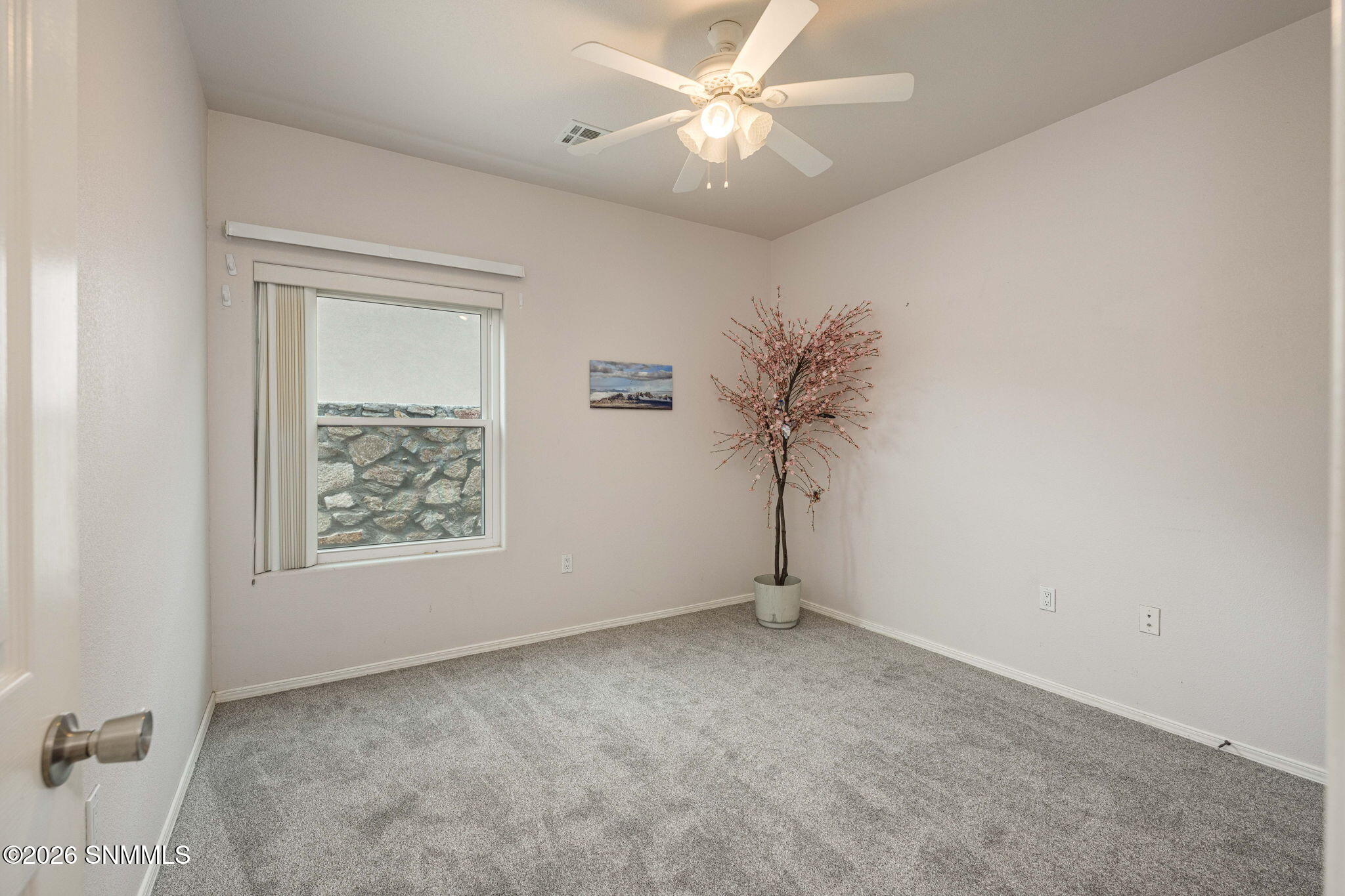 31-web-or-mls-Snappin Homes (Mojave4158)