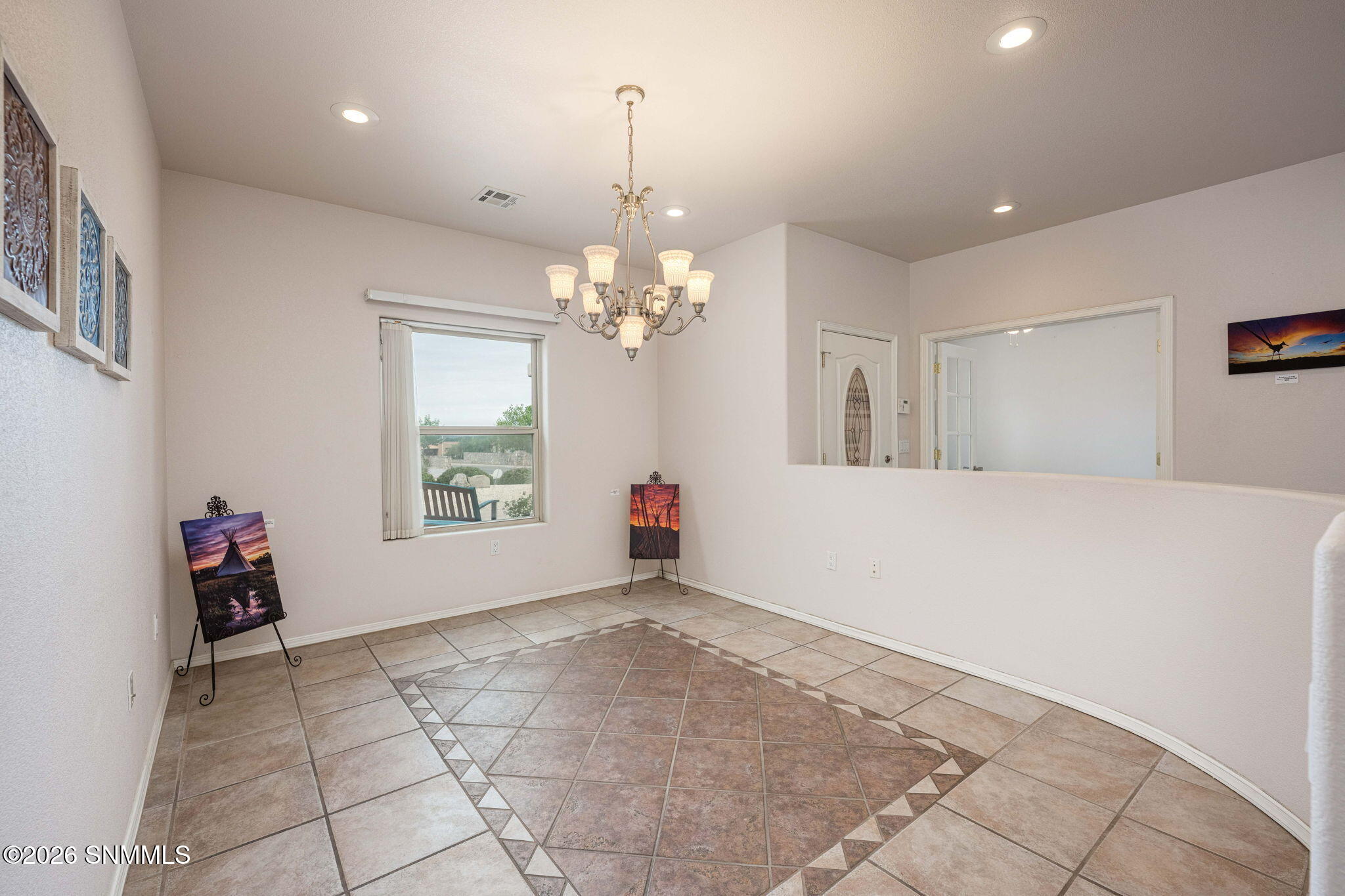 6-web-or-mls-Snappin Homes (Mojave4158)-