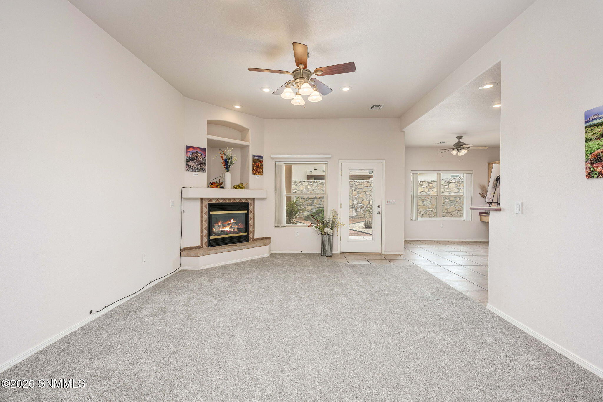 8-web-or-mls-Snappin Homes (Mojave4158)-