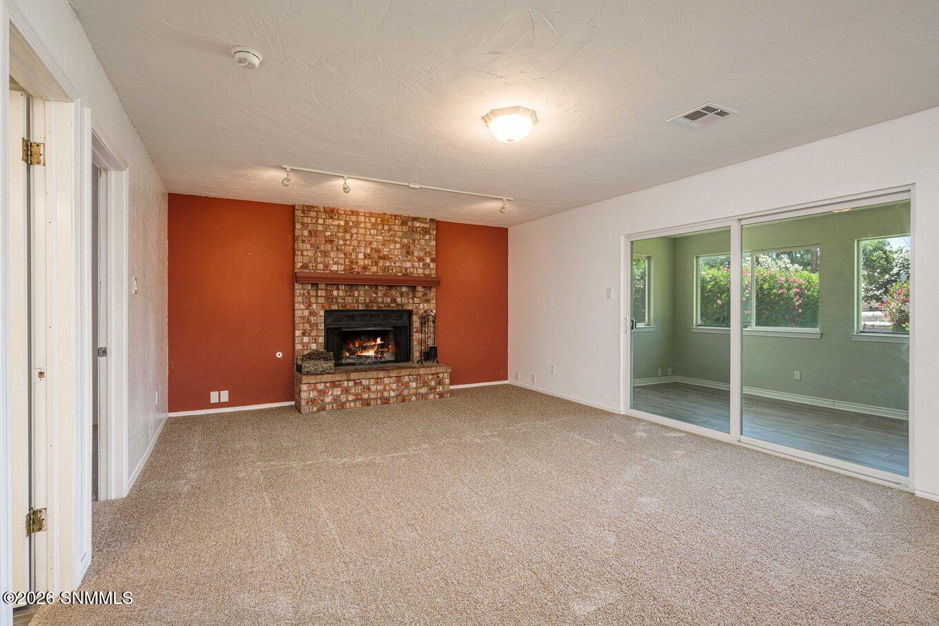 16-Family Room - 612 Lenox Ave