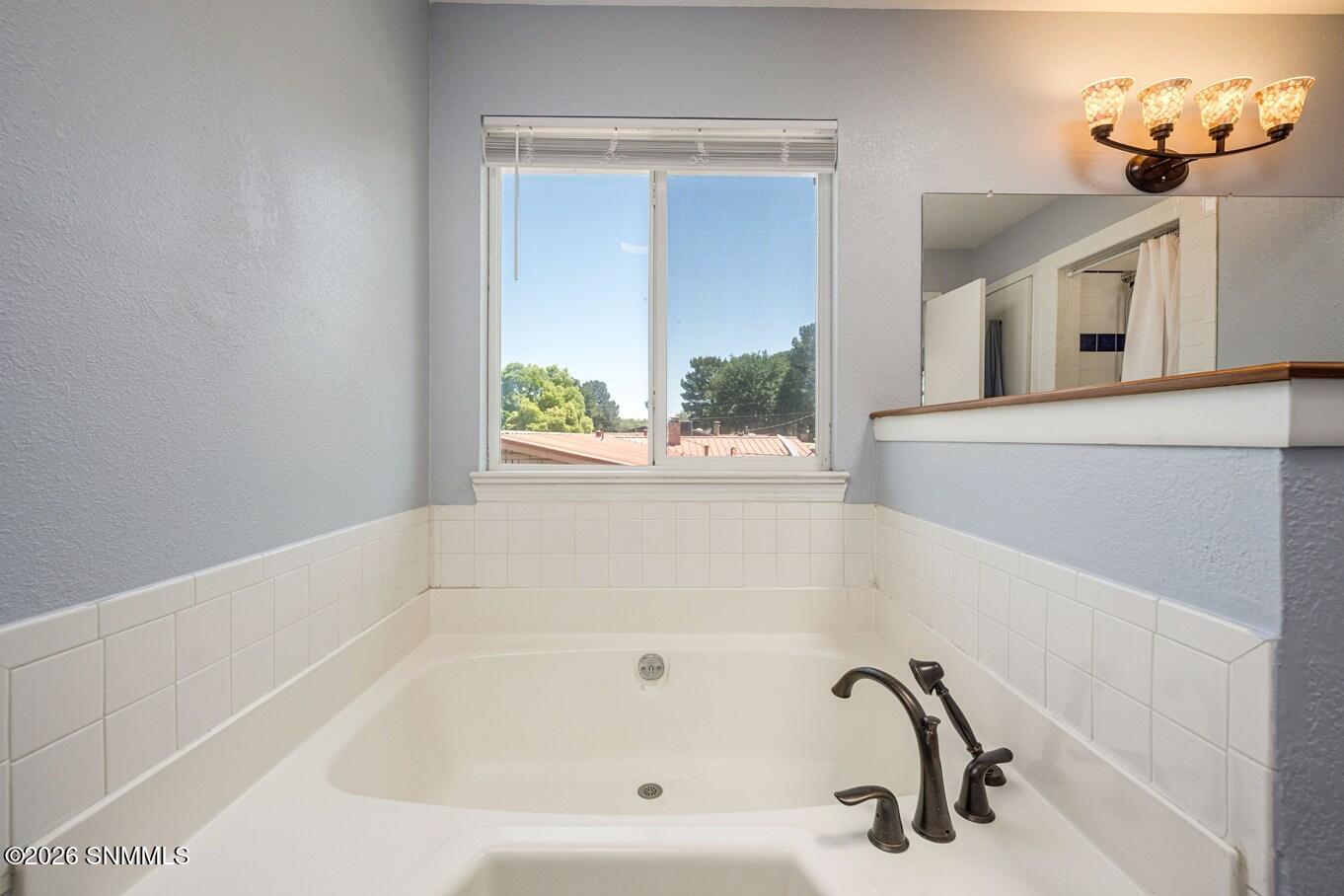 34-Master Bath - 612 Lenox Ave