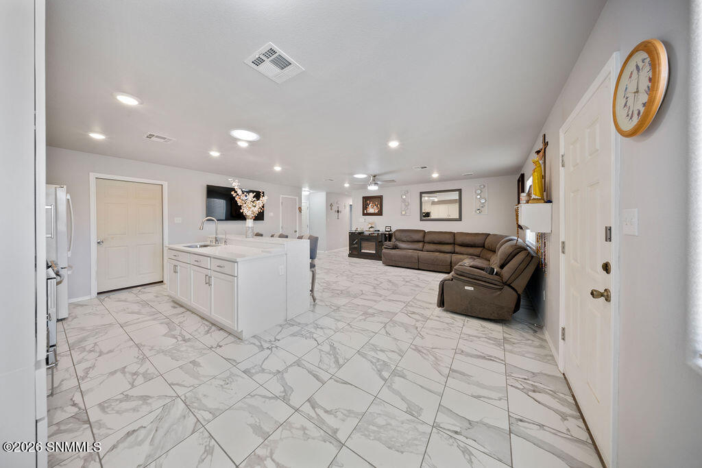 620 Open Concept