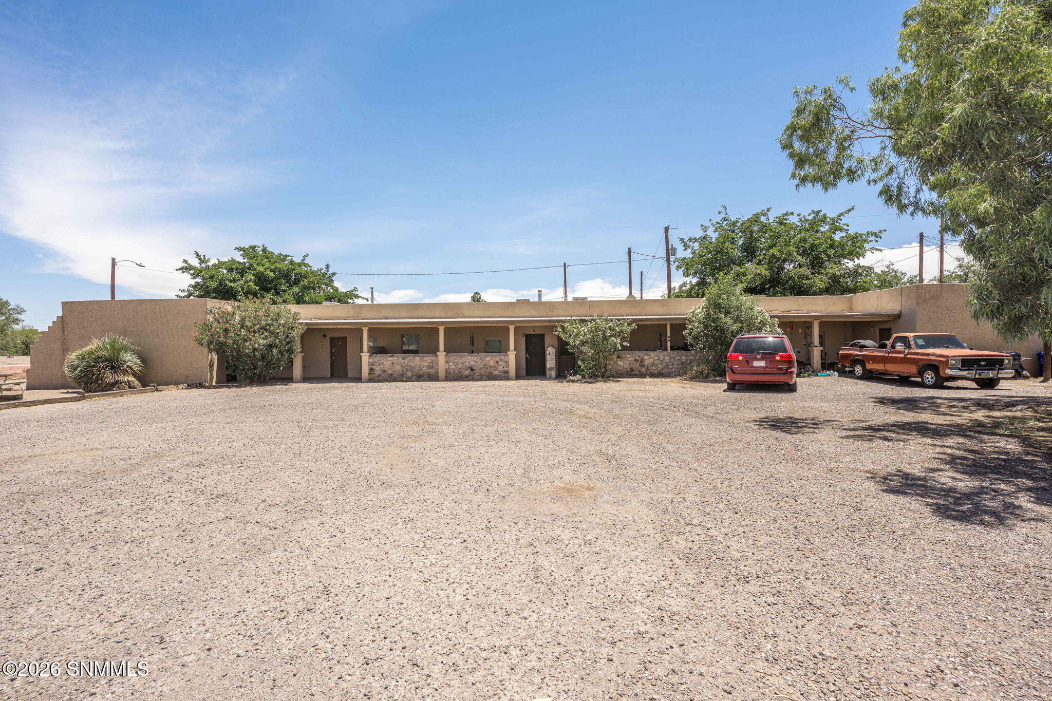 3-web-or-mls-Snappin Homes (VanPatten801