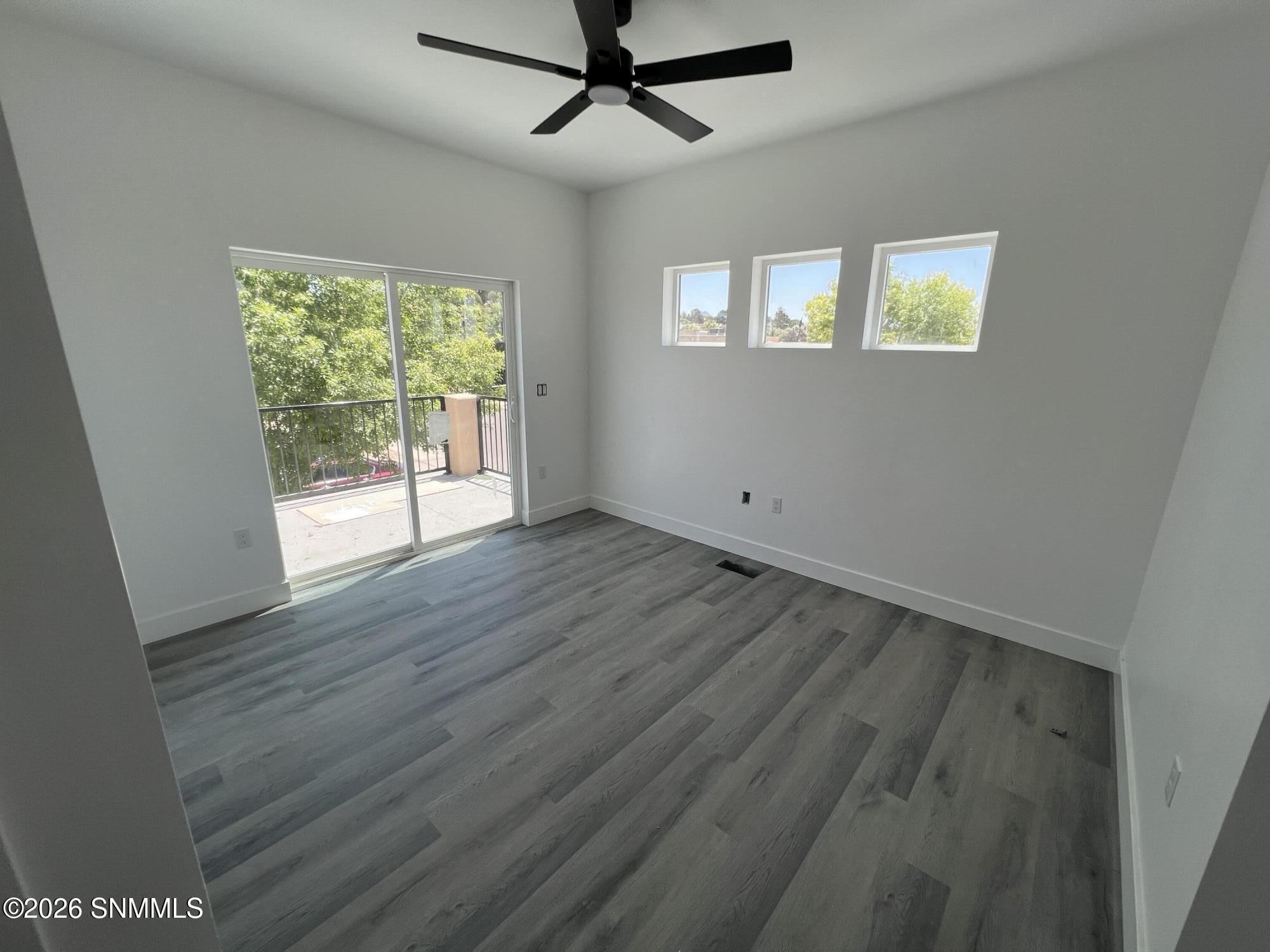 12 - 3532 Evy Ln