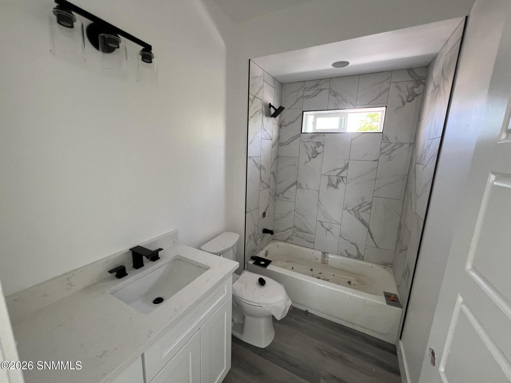 18 - 3532 Evy Ln