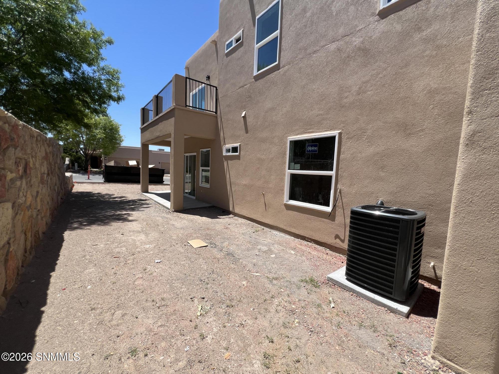 22 - 3532 Evy Ln