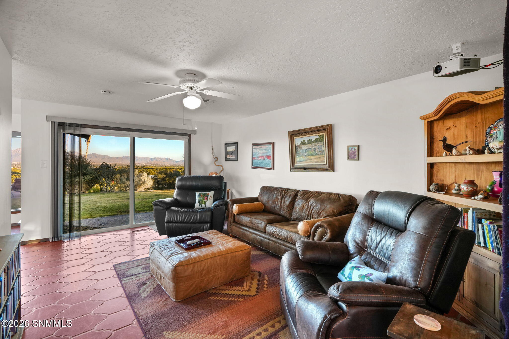 3815 Pantera Cir-30