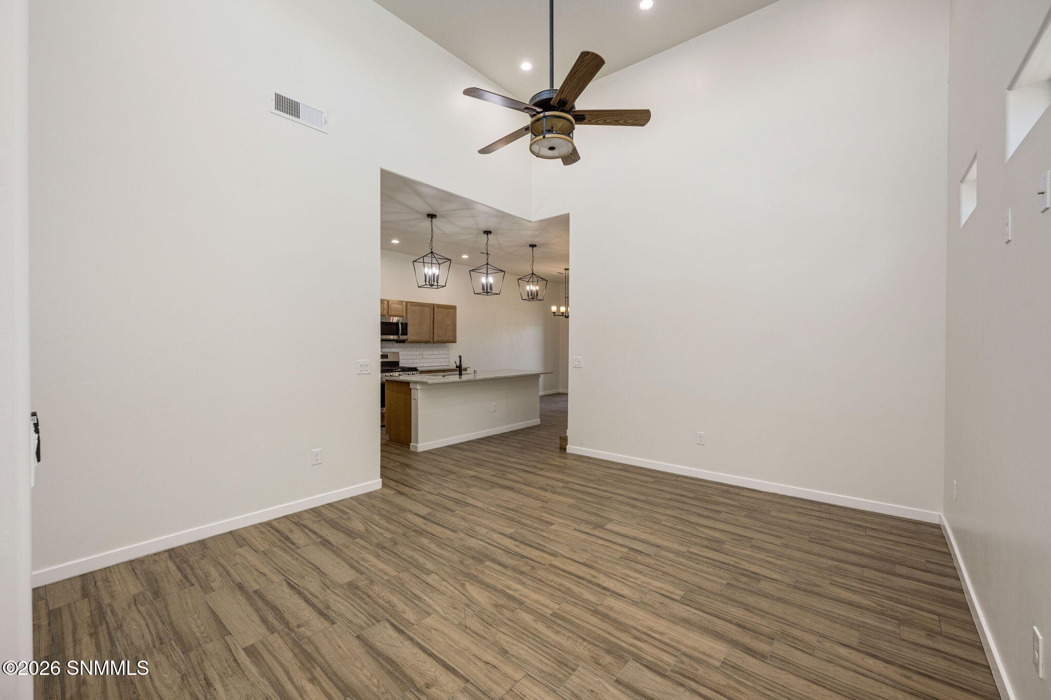 9-web-or-mls-Snappin Homes (MissionNuevo