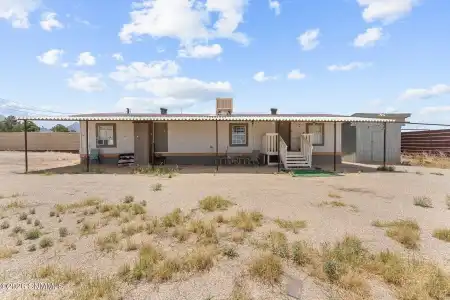 7125 Fox Road, Las Cruces, New Mexico 88012, ,Land,For Sale,Fox,2601853
