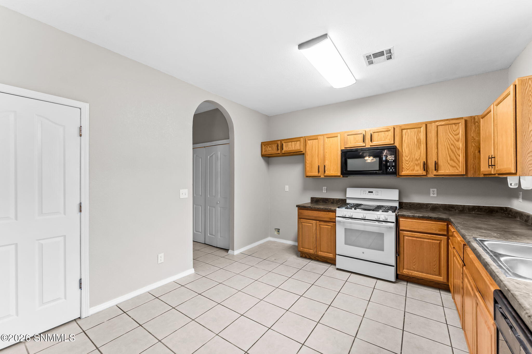 25-web-or-mls-REP-LLC_023