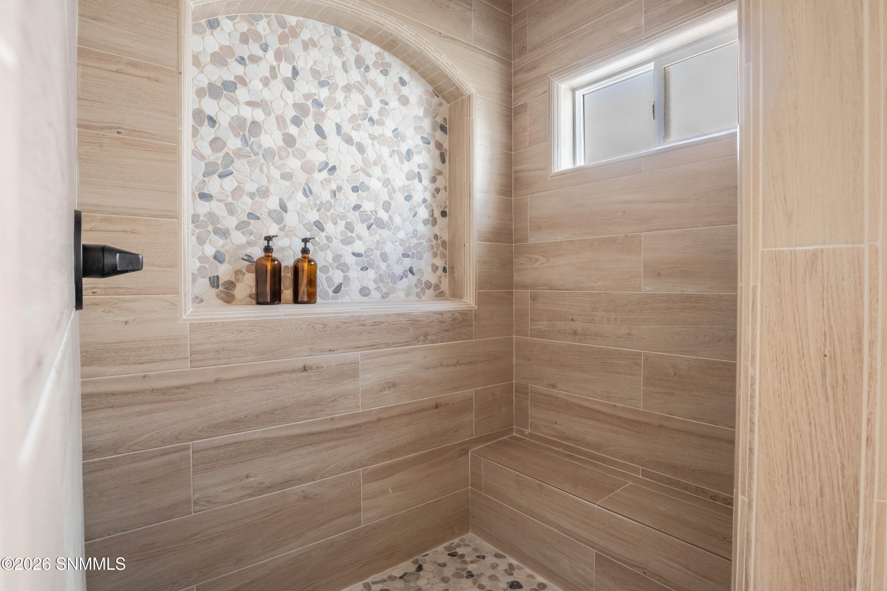 3541Belmont-23