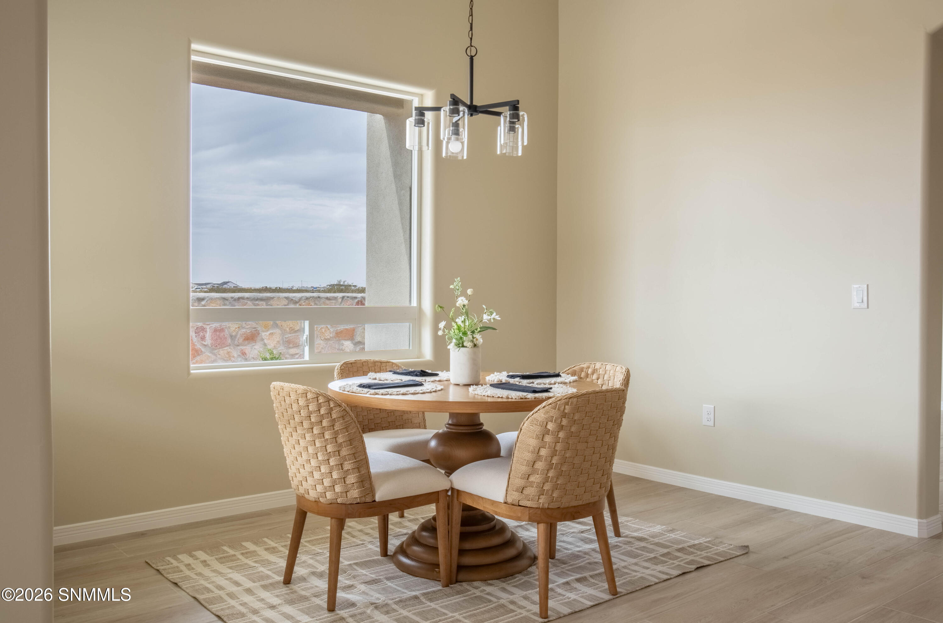3541Belmont-7