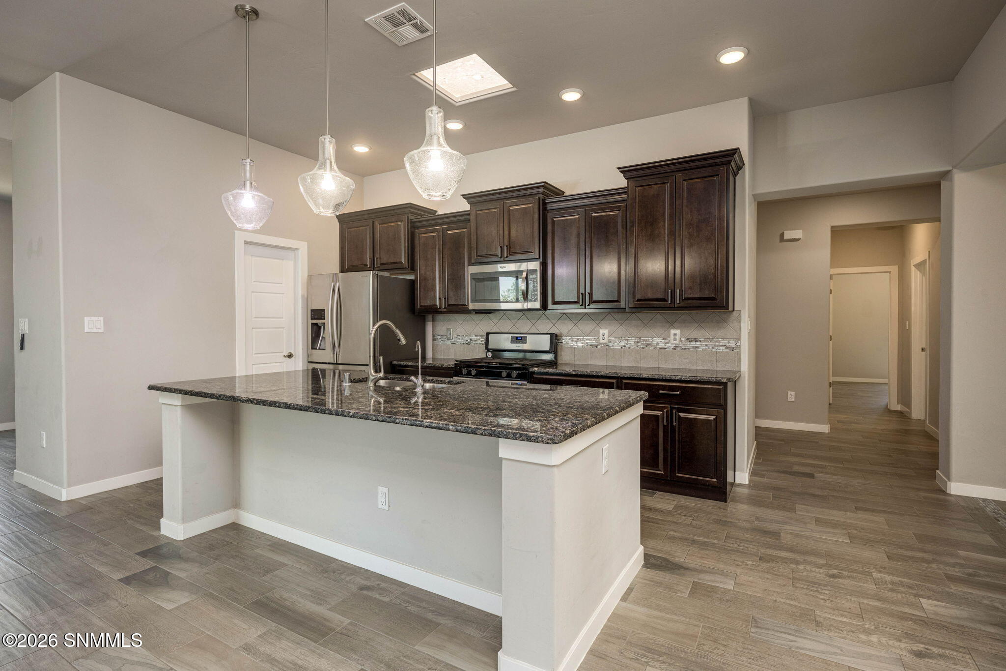 17-web-or-mls-Snappin Homes (Petaluma253