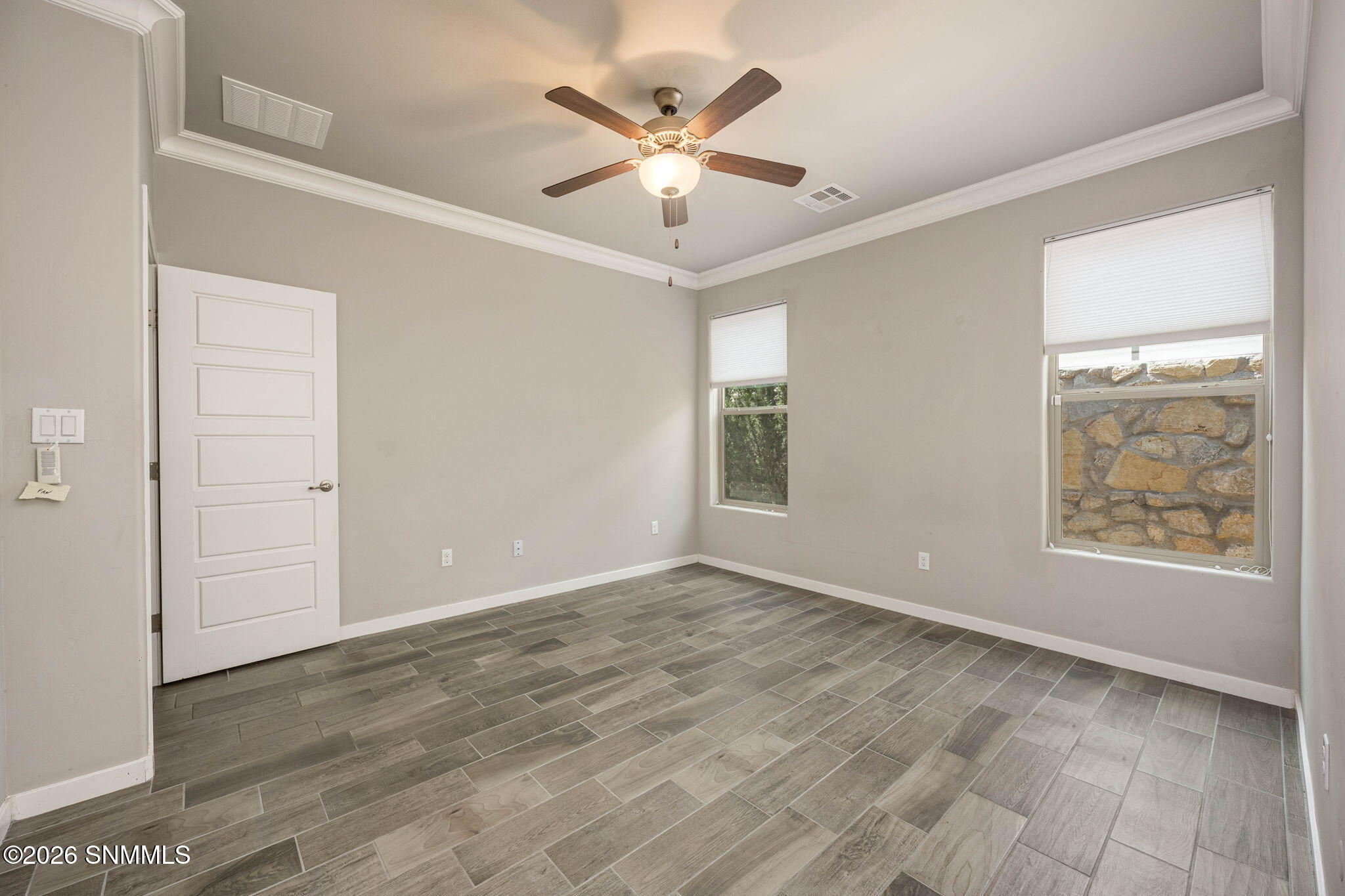24-web-or-mls-Snappin Homes (Petaluma253