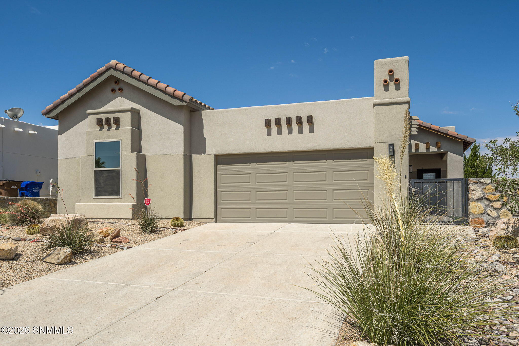 3-web-or-mls-Snappin Homes (Petaluma2531