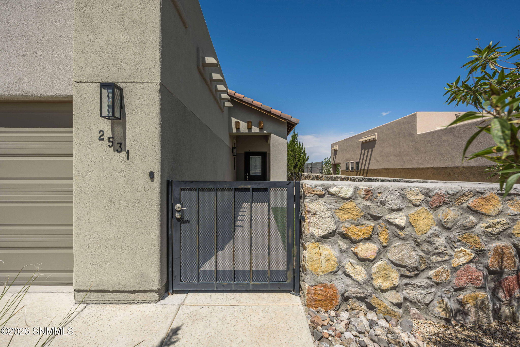 4-web-or-mls-Snappin Homes (Petaluma2531