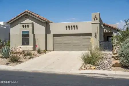 2531 Petaluma Avenue, Las Cruces, New Mexico 88011, 3 Bedrooms Bedrooms, ,2 BathroomsBathrooms,Residential,For Sale,Petaluma,2601871