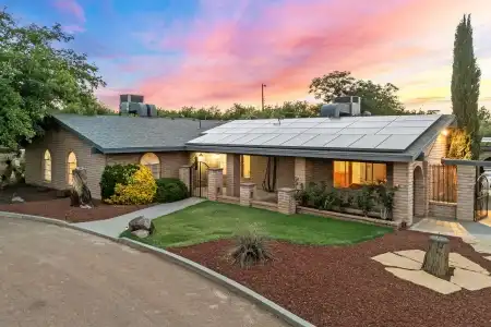 1520 Rayos De Luna, Las Cruces, New Mexico 88007, 4 Bedrooms Bedrooms, ,3.5 BathroomsBathrooms,Residential,For Sale,Rayos De Luna,2601878