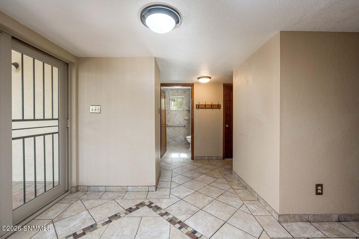 13-South Patio Entry-1840 Las Tunas Dr