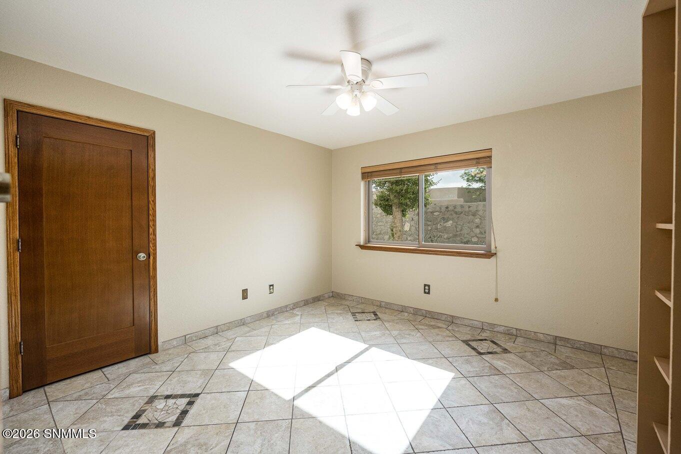17-Downstairs Bedroom 2-1840 Las Tunas D