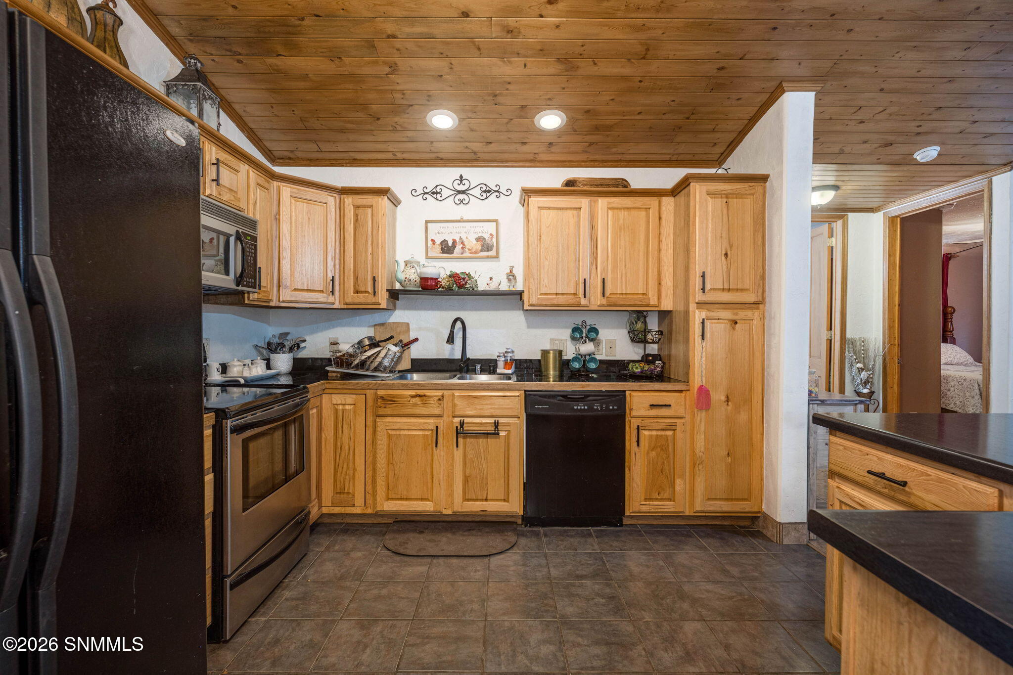 14-web-or-mls-Snappin Homes (BataanEast8