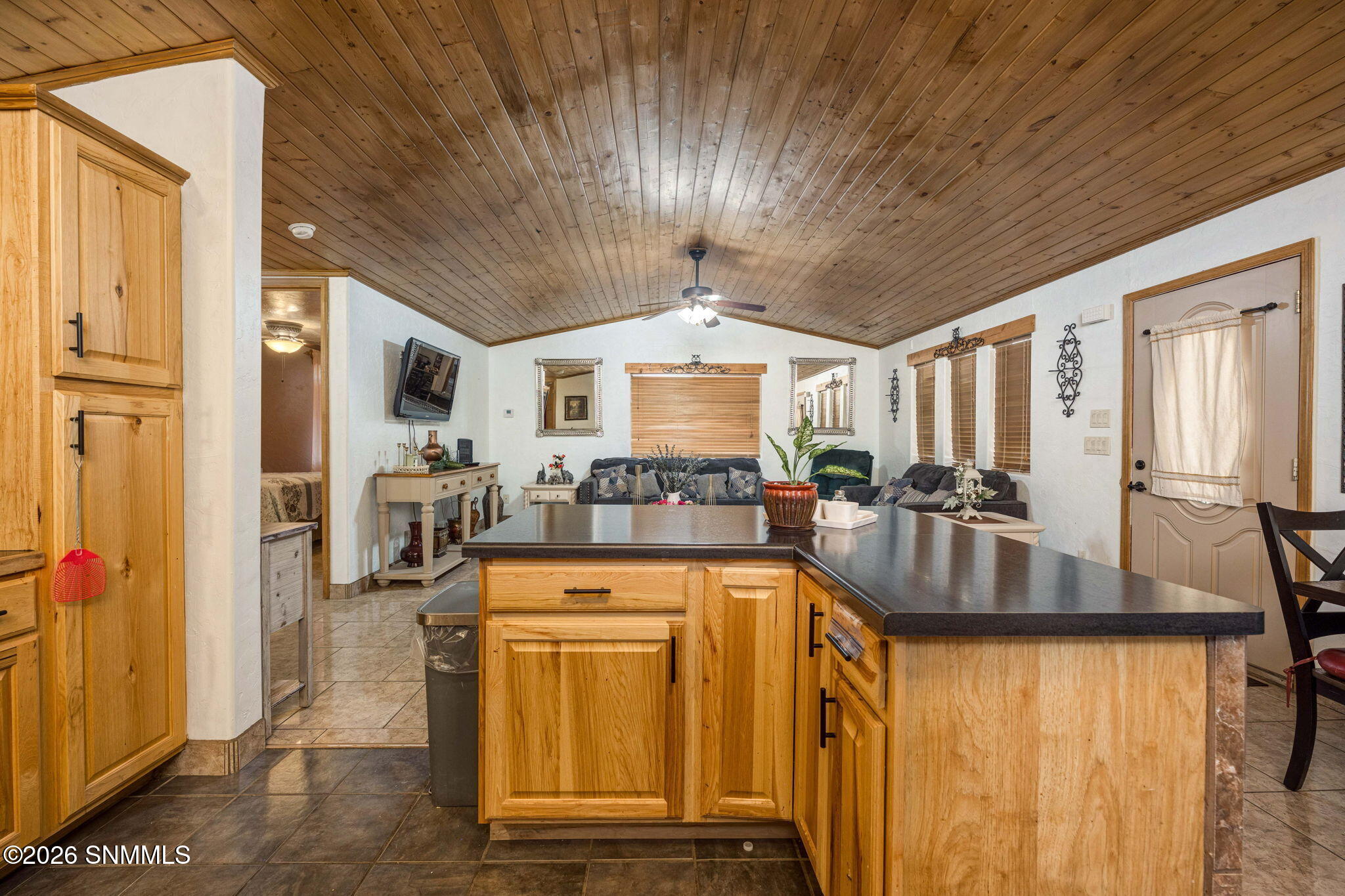 16-web-or-mls-Snappin Homes (BataanEast8