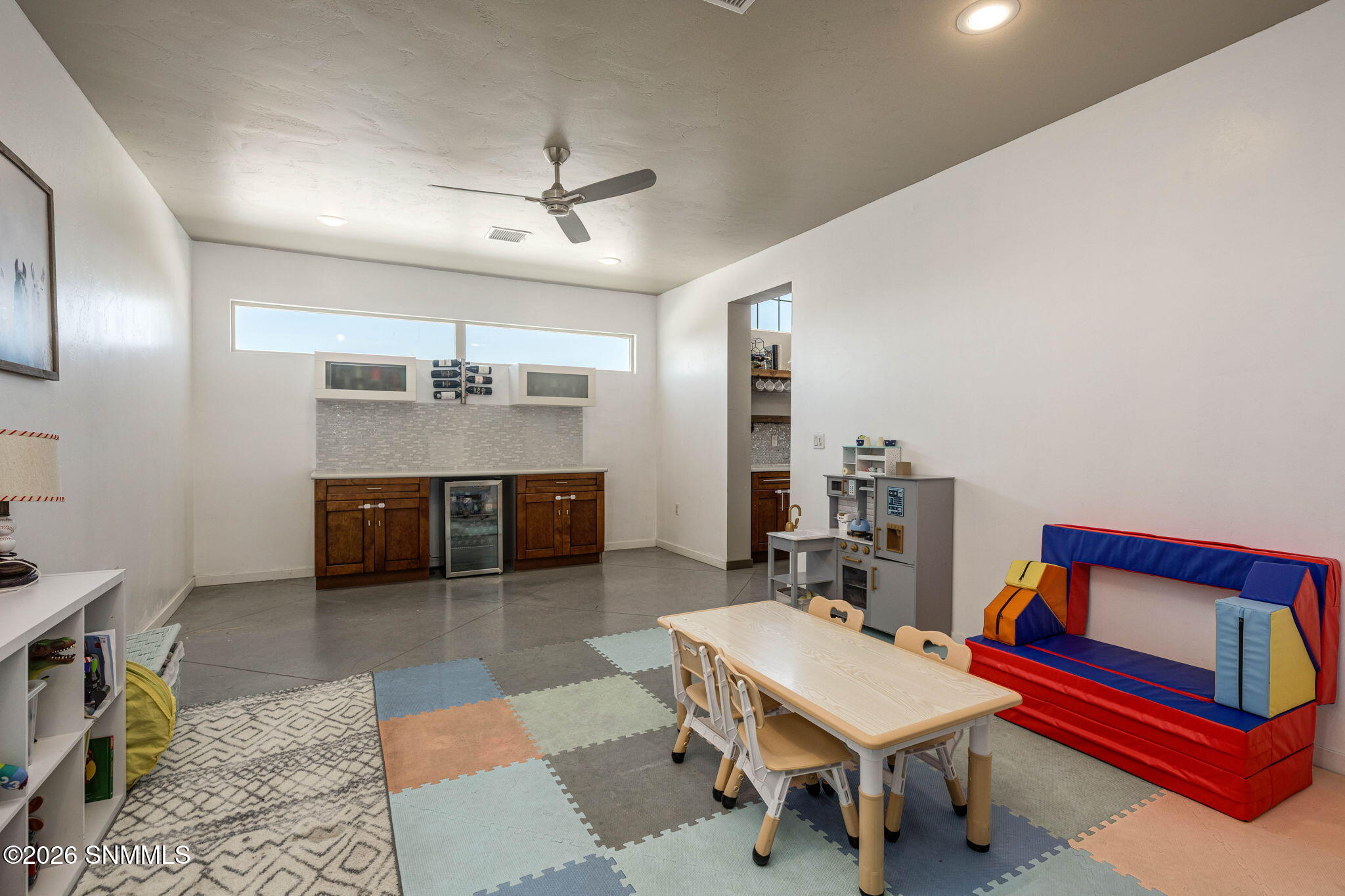 20-web-or-mls-Snappin Homes (ViaEstrella