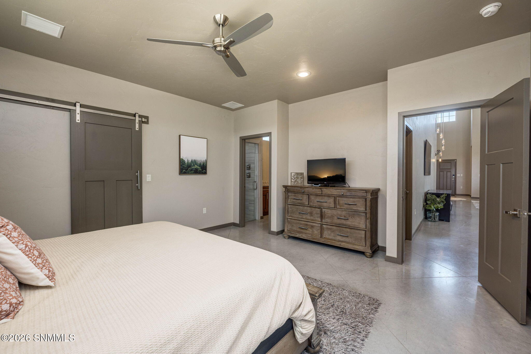 23-web-or-mls-Snappin Homes (ViaEstrella