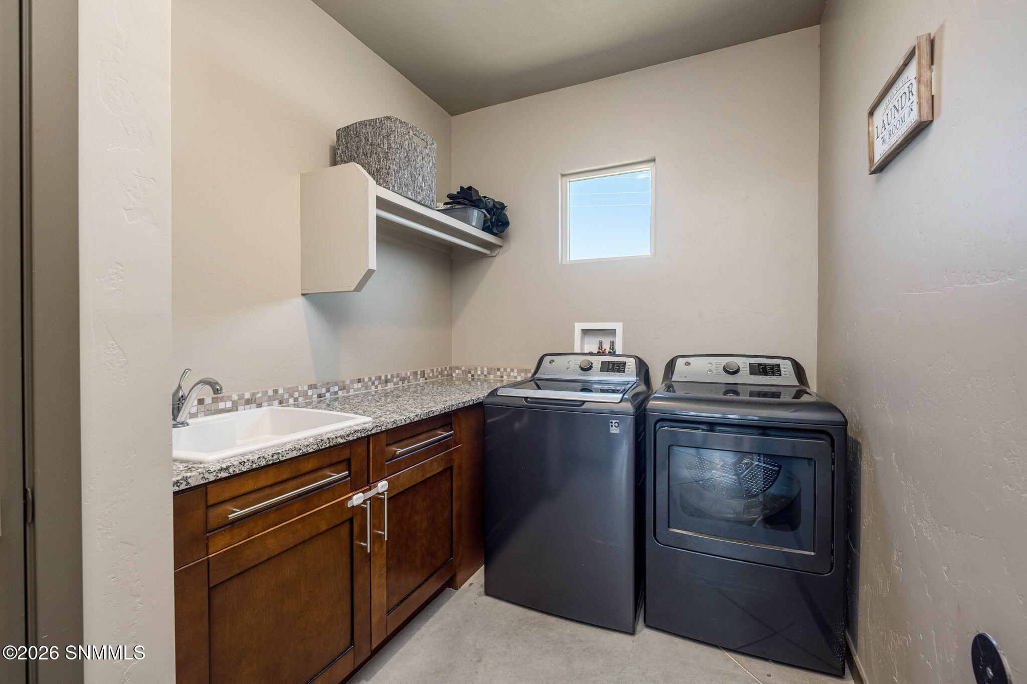 32-web-or-mls-Snappin Homes (ViaEstrella