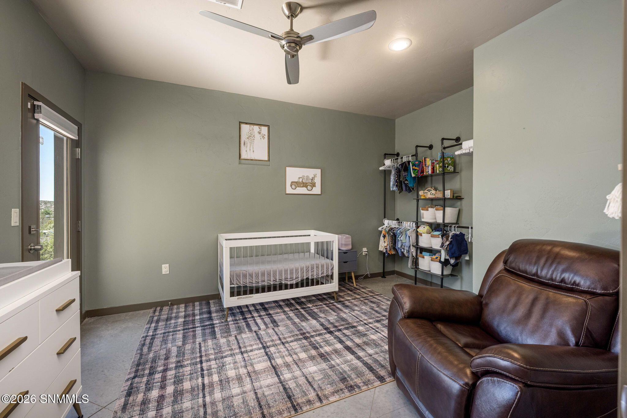 34-web-or-mls-Snappin Homes (ViaEstrella