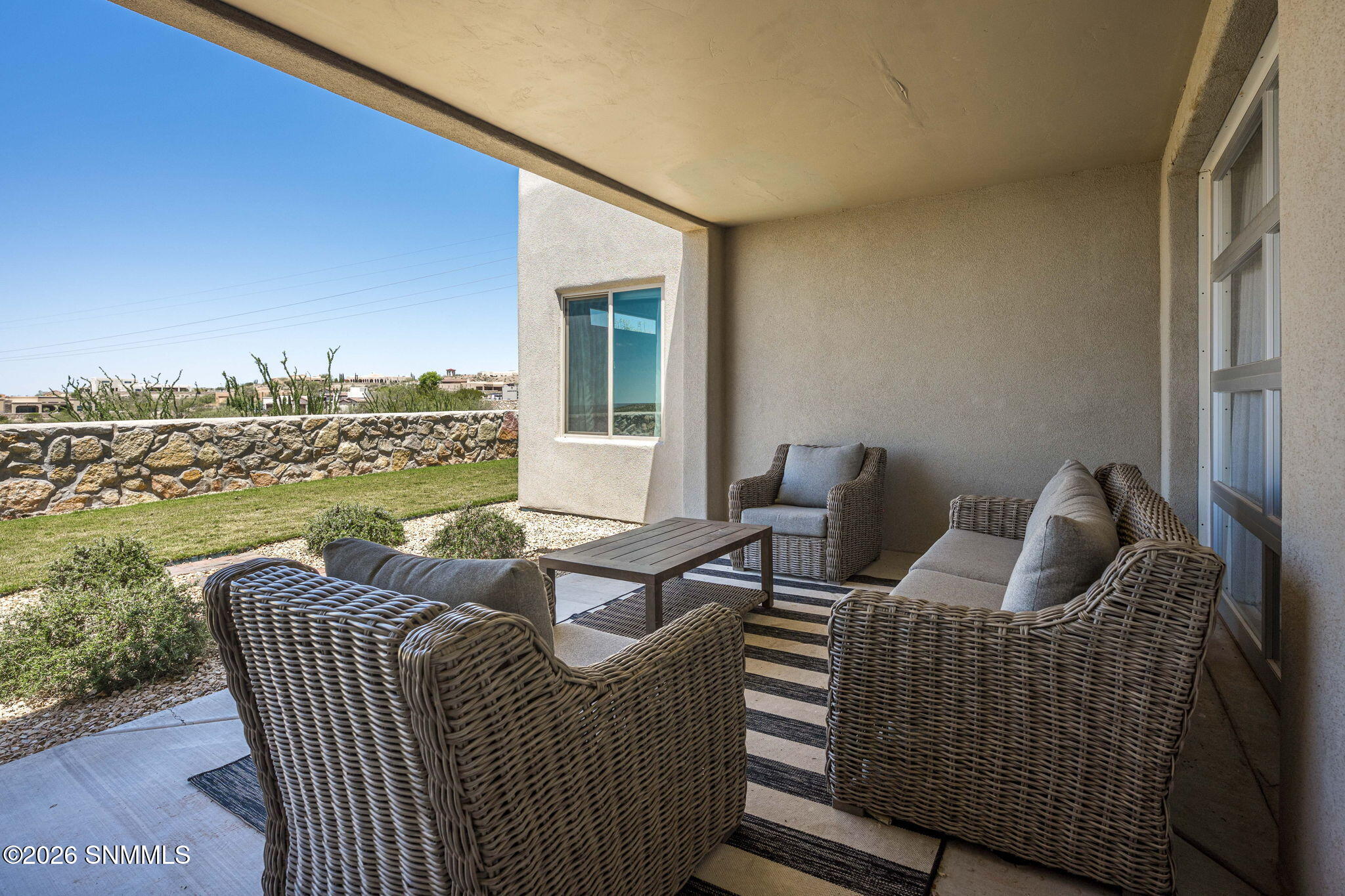 39-web-or-mls-Snappin Homes (ViaEstrella