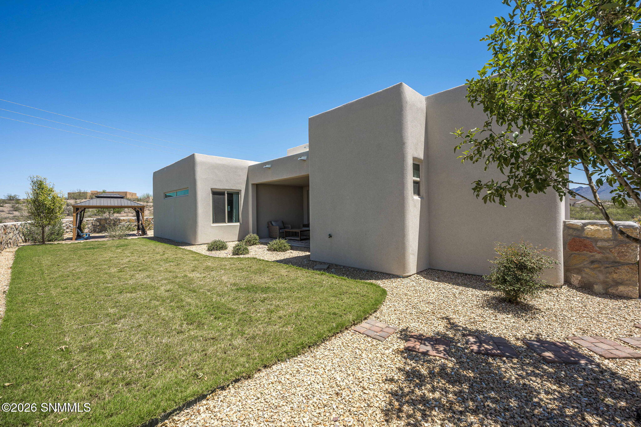 43-web-or-mls-Snappin Homes (ViaEstrella