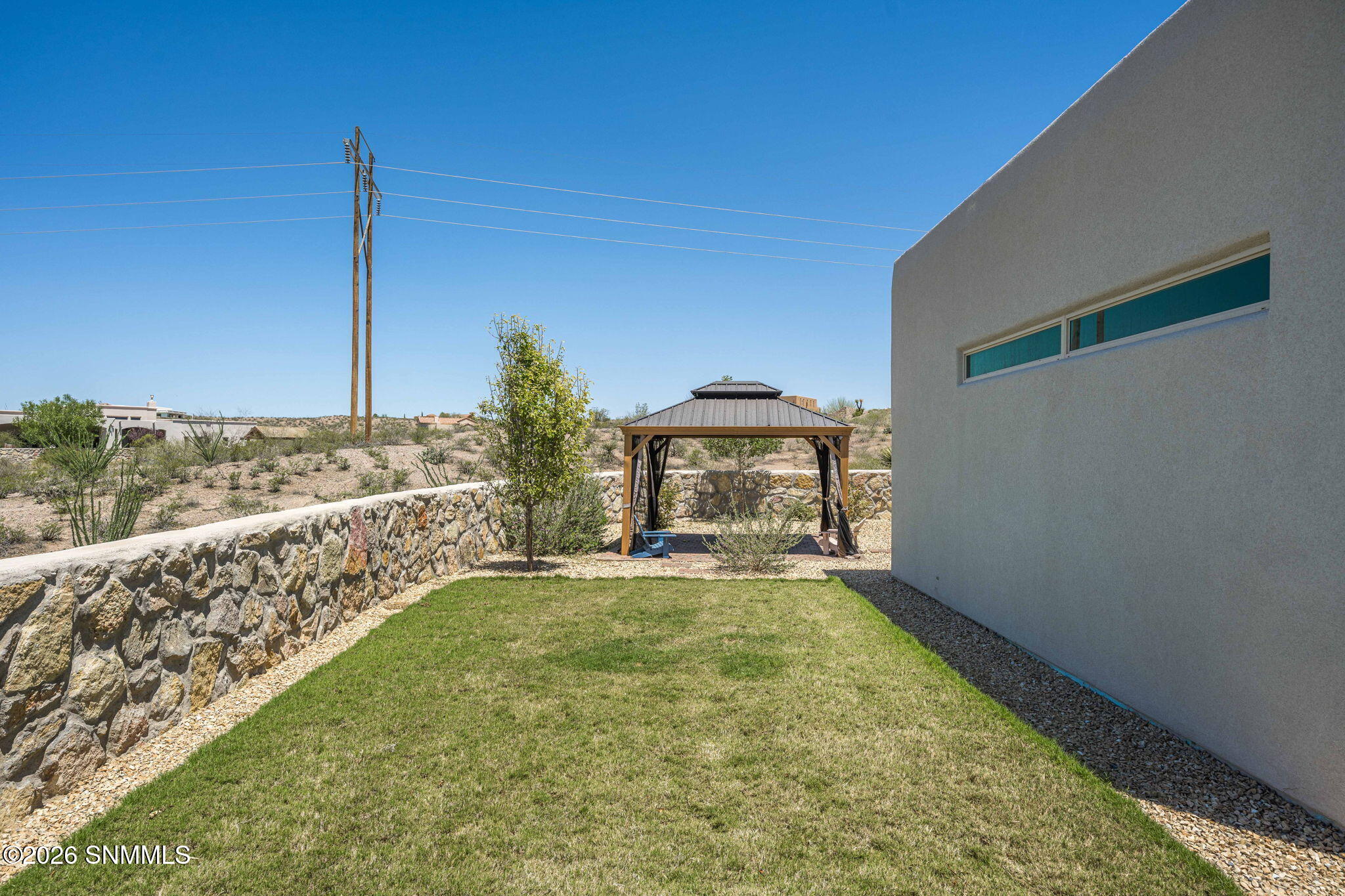 45-web-or-mls-Snappin Homes (ViaEstrella