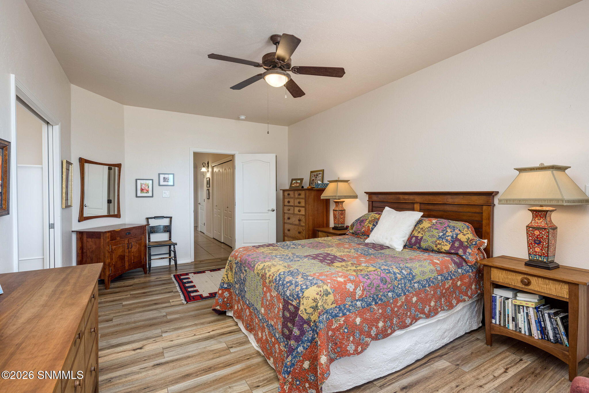 25-web-or-mls-Snappin Homes (Renoir1310)