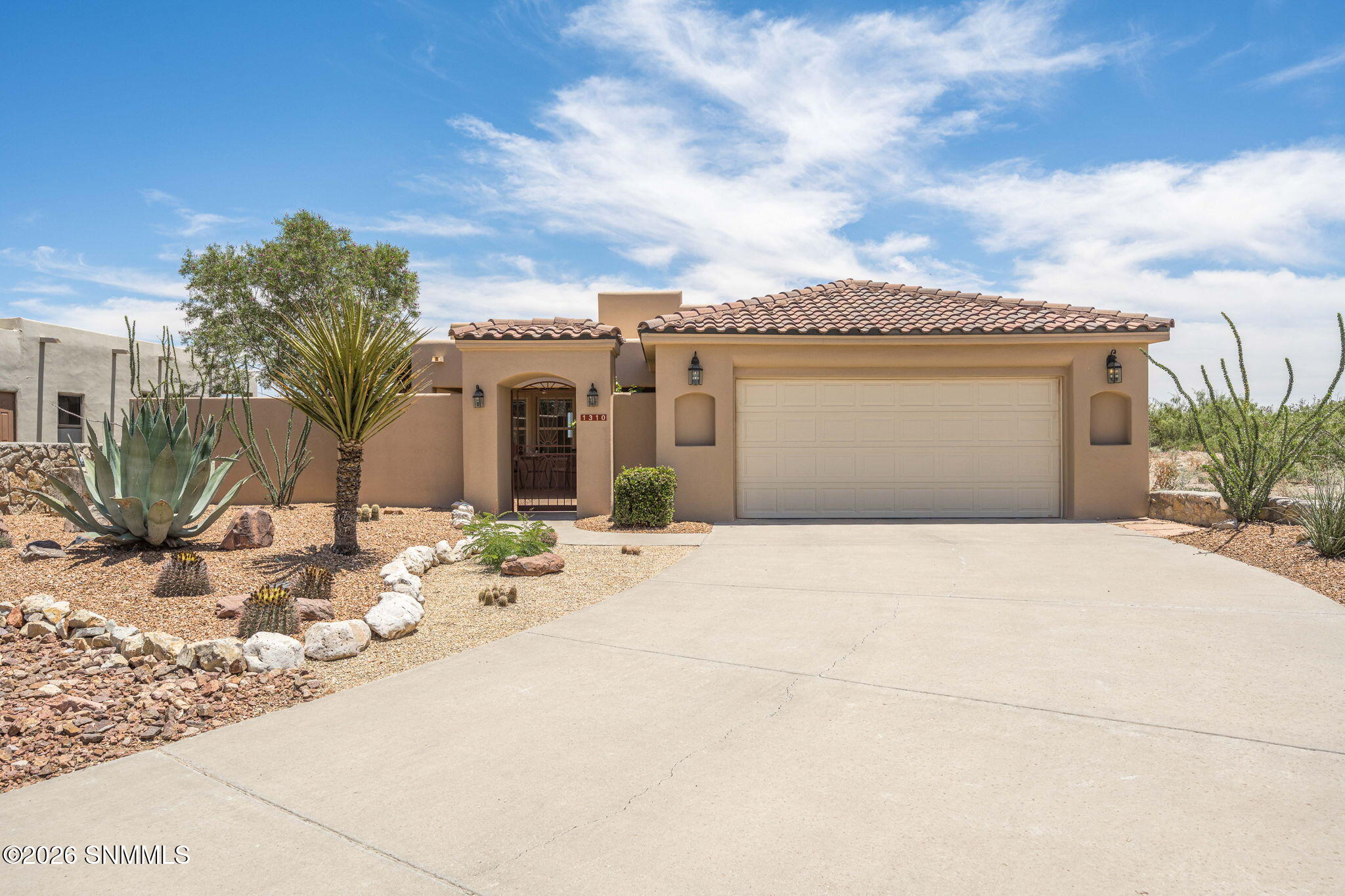 3-web-or-mls-Snappin Homes (Renoir1310)-