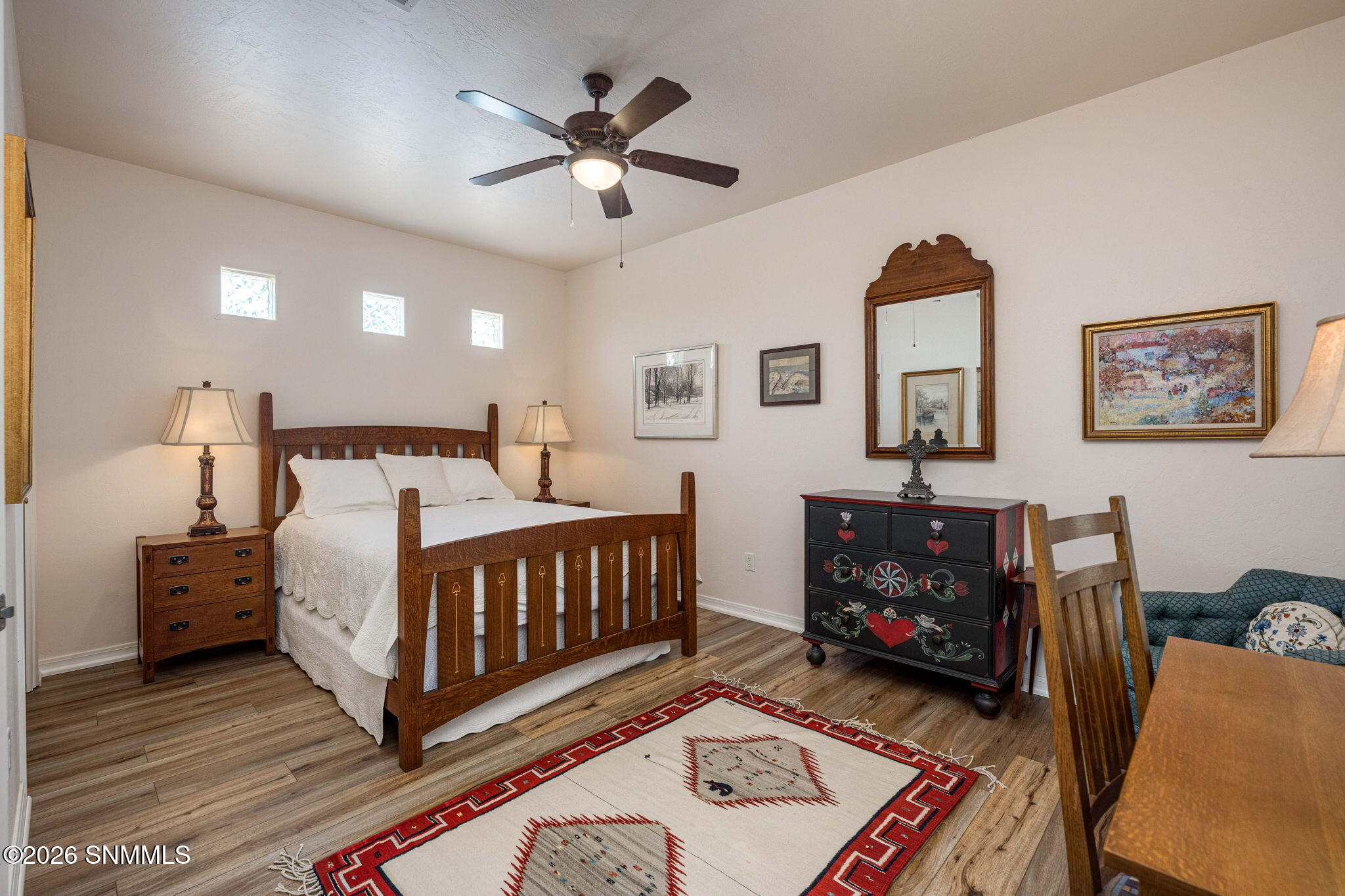 34-web-or-mls-Snappin Homes (Renoir1310)
