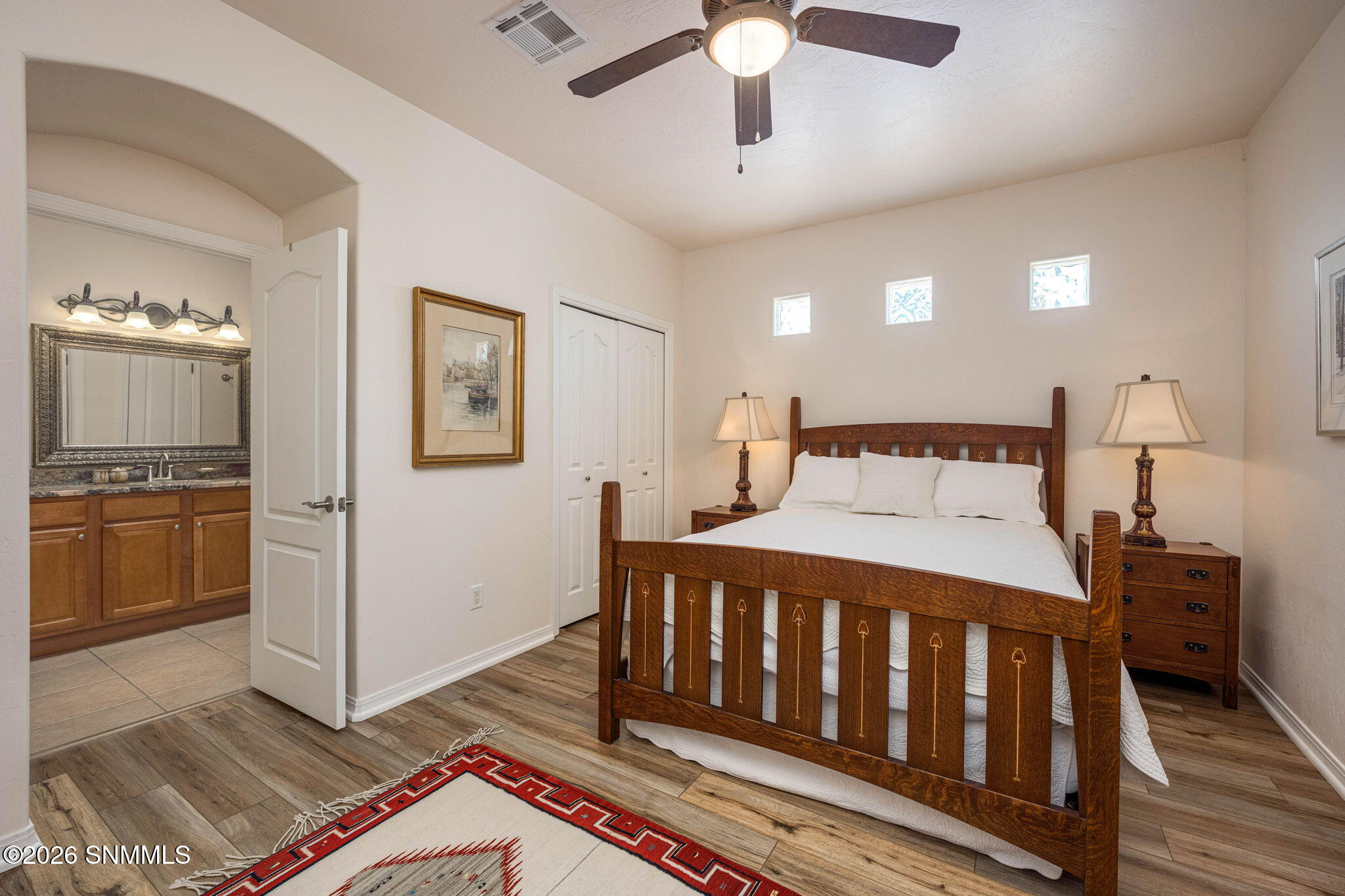 35-web-or-mls-Snappin Homes (Renoir1310)