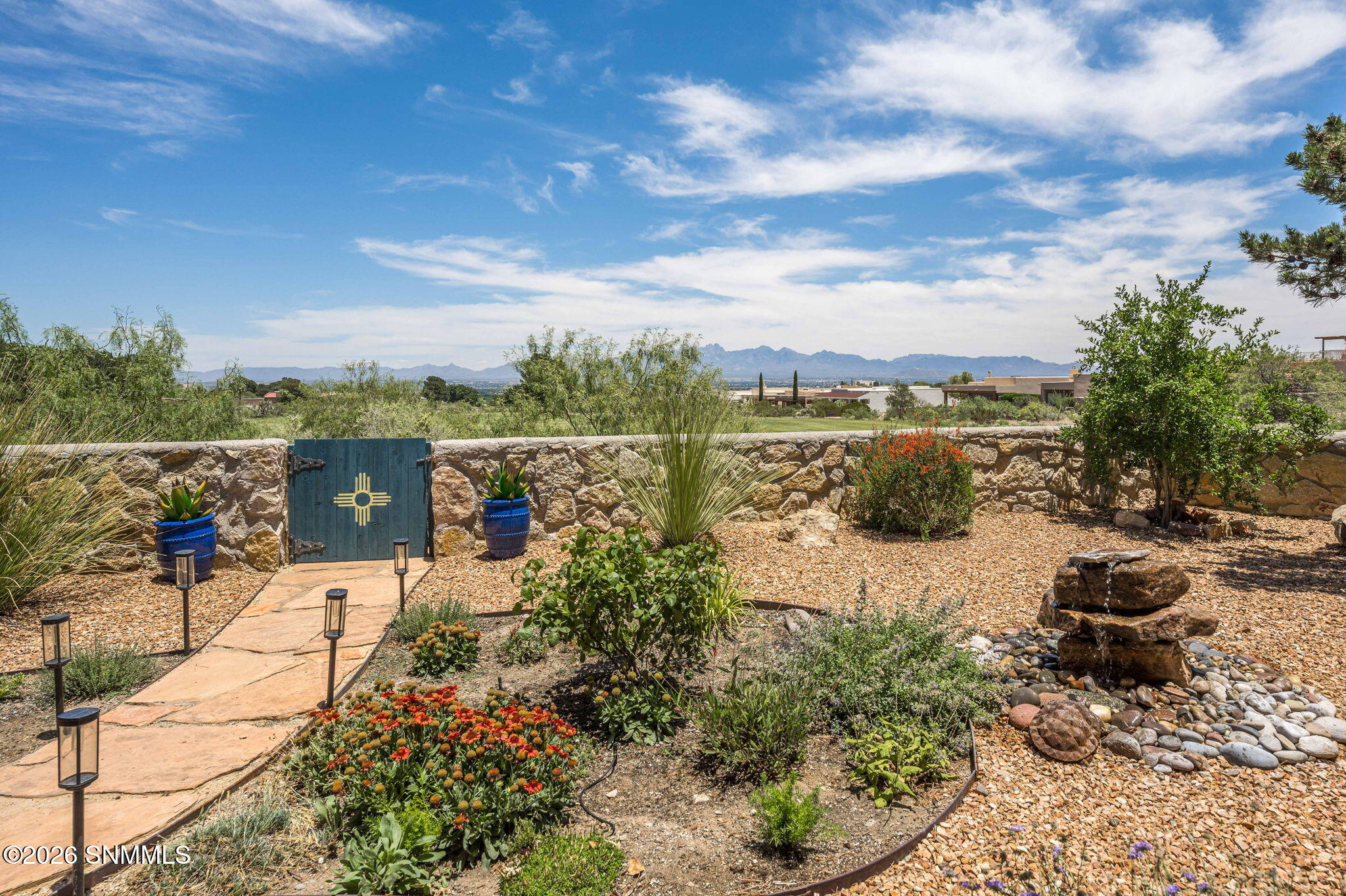 48-web-or-mls-Snappin Homes (Renoir1310)
