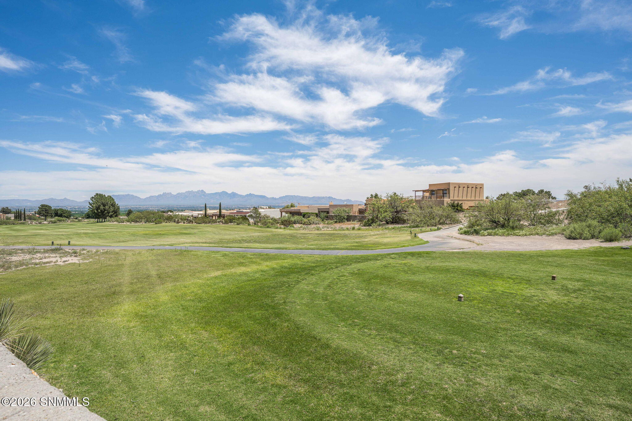 57-web-or-mls-Snappin Homes (Renoir1310)