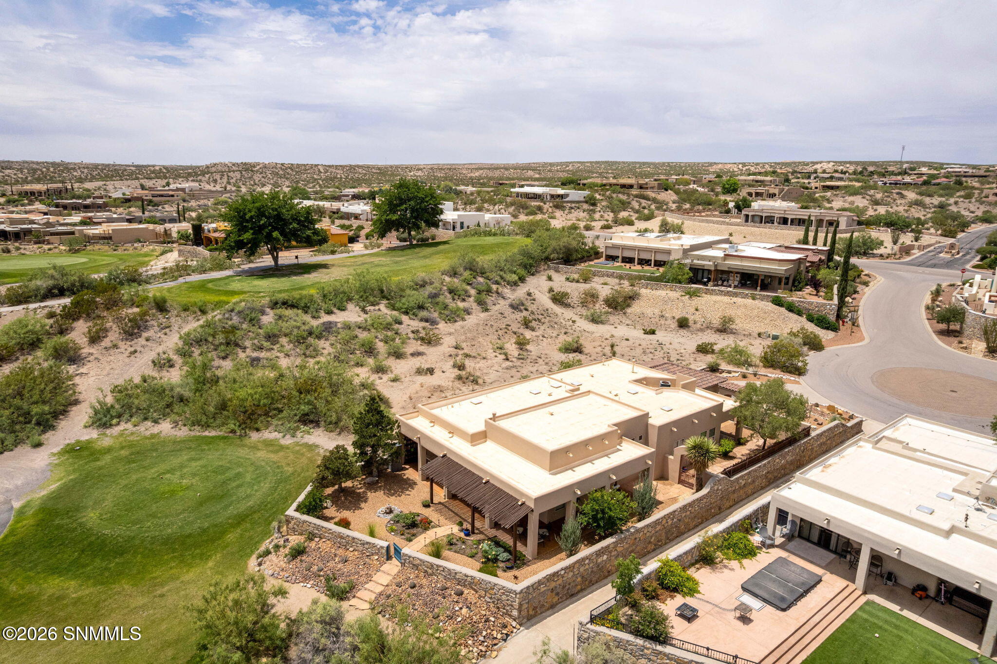65-web-or-mls-Snappin Homes (Renoir1310)