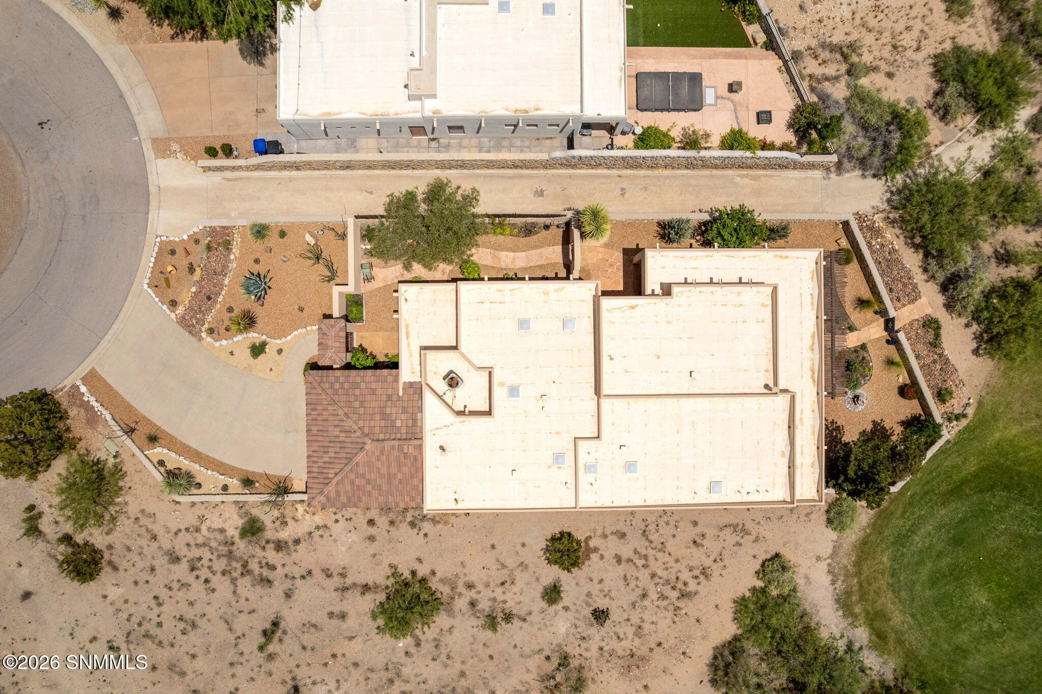 68-web-or-mls-Snappin Homes (Renoir1310)
