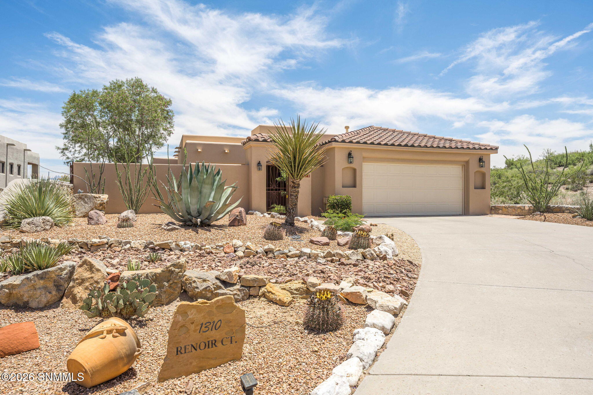 2-web-or-mls-Snappin Homes (Renoir1310)-