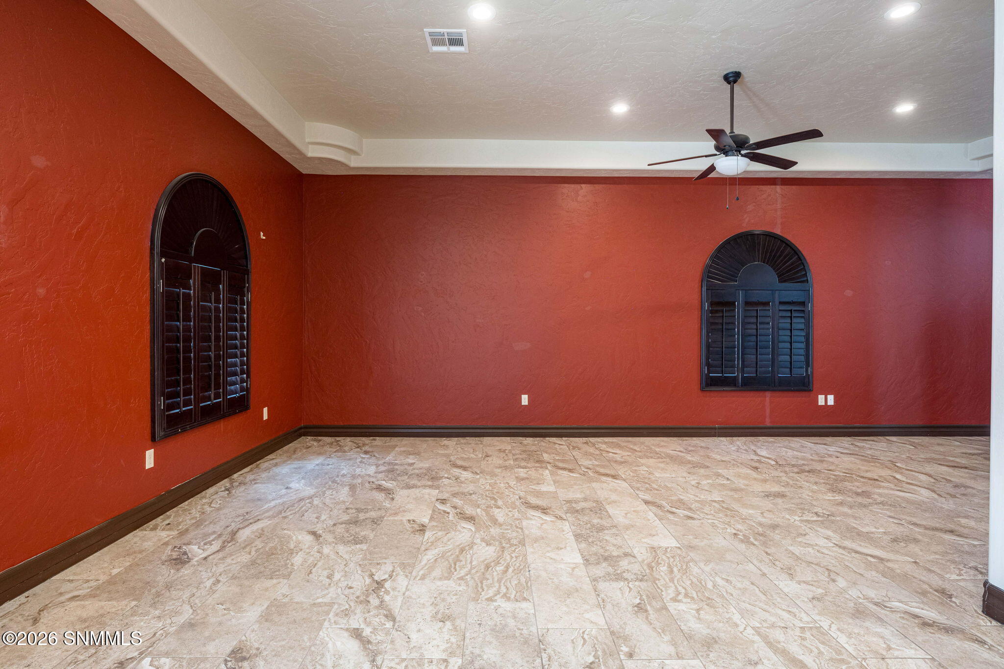 11-web-or-mls-Snappin Homes (LasFlores30