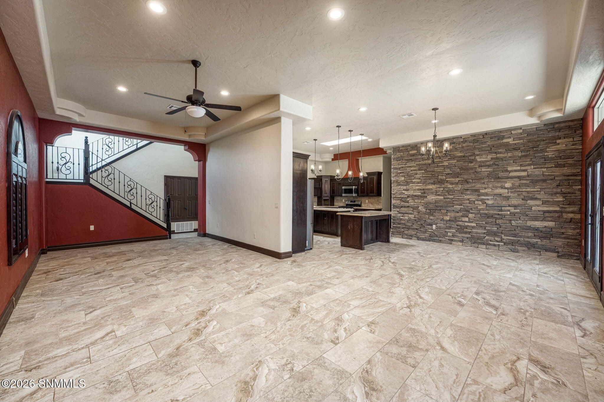 13-web-or-mls-Snappin Homes (LasFlores30