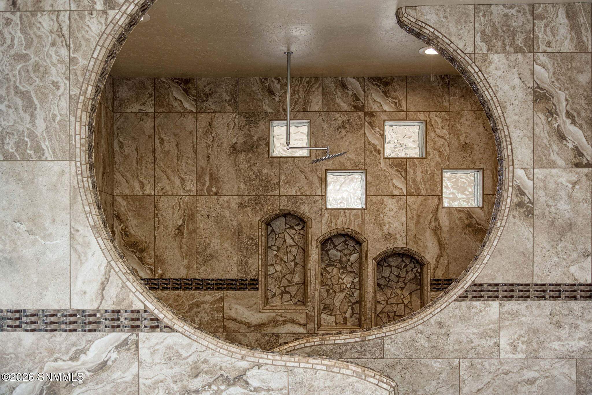 26-web-or-mls-Snappin Homes (LasFlores30