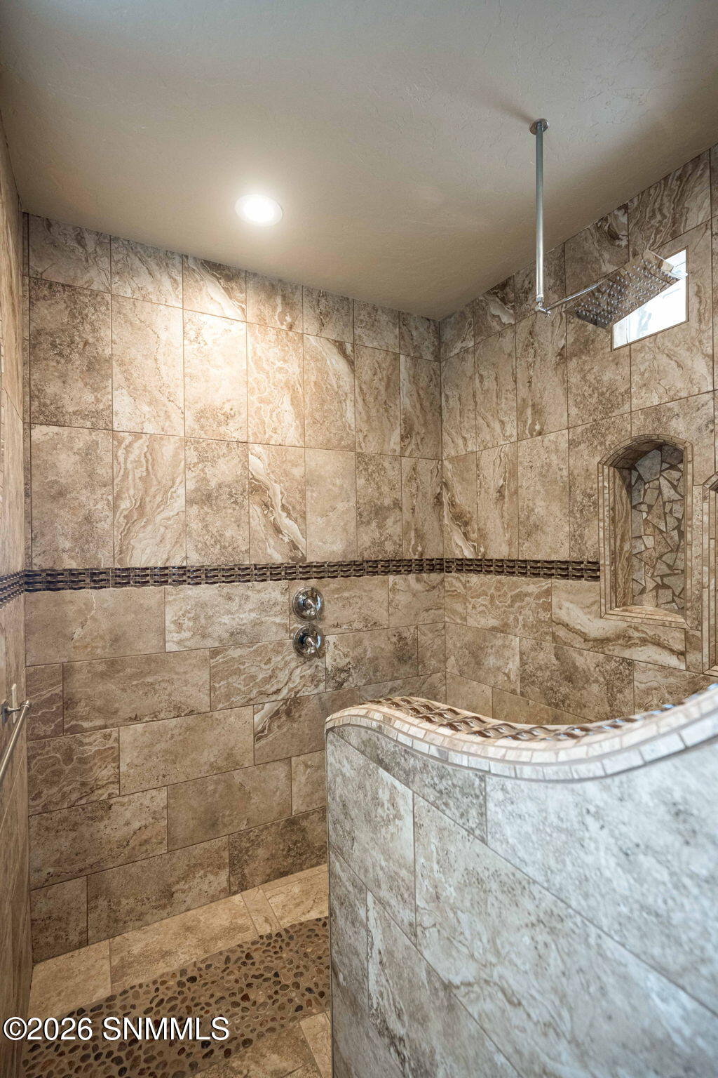 27-web-or-mls-Snappin Homes (LasFlores30