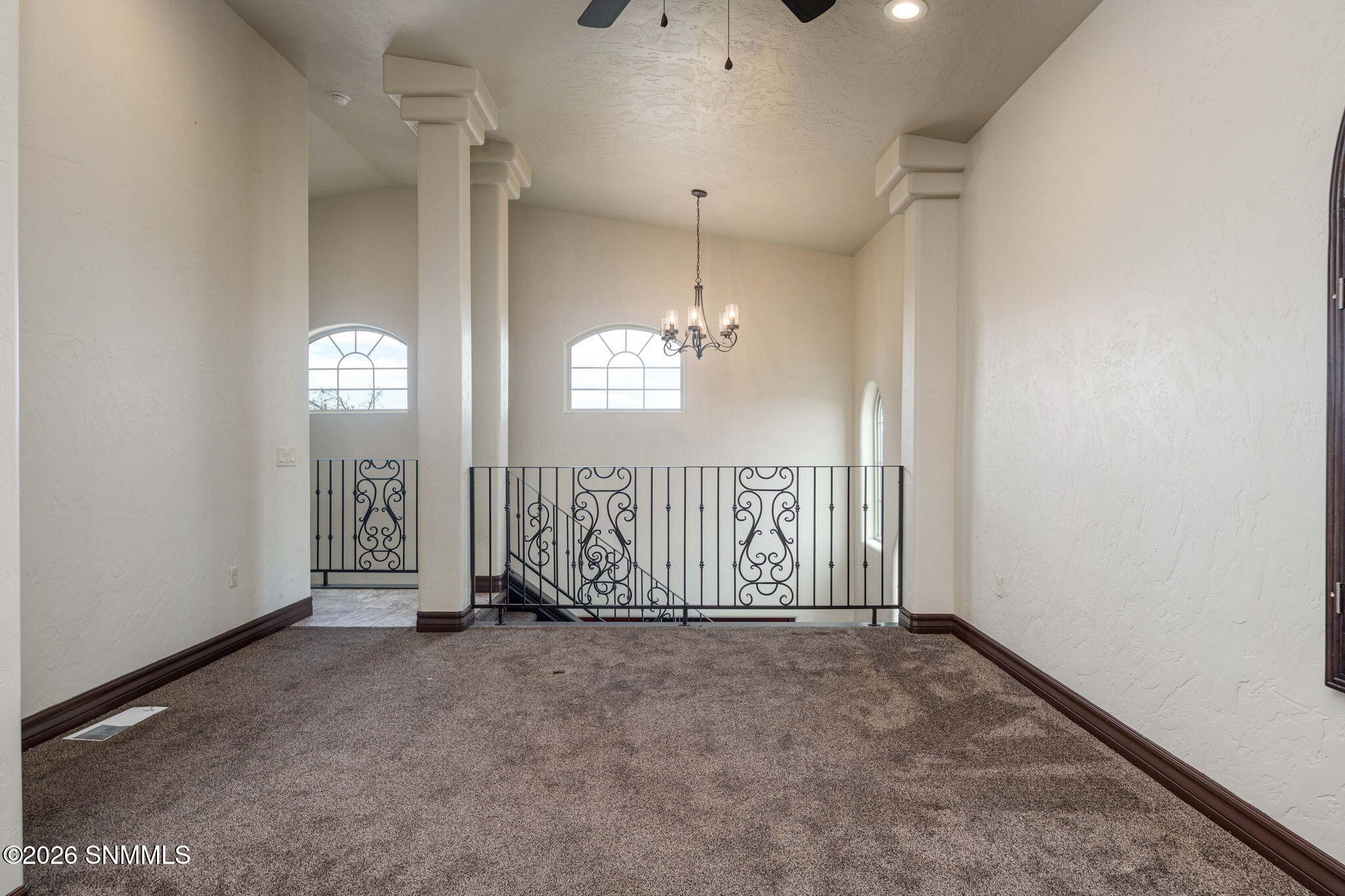 33-web-or-mls-Snappin Homes (LasFlores30