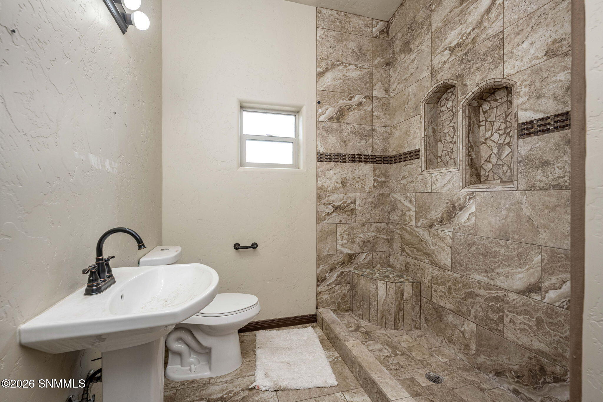 36-web-or-mls-Snappin Homes (LasFlores30