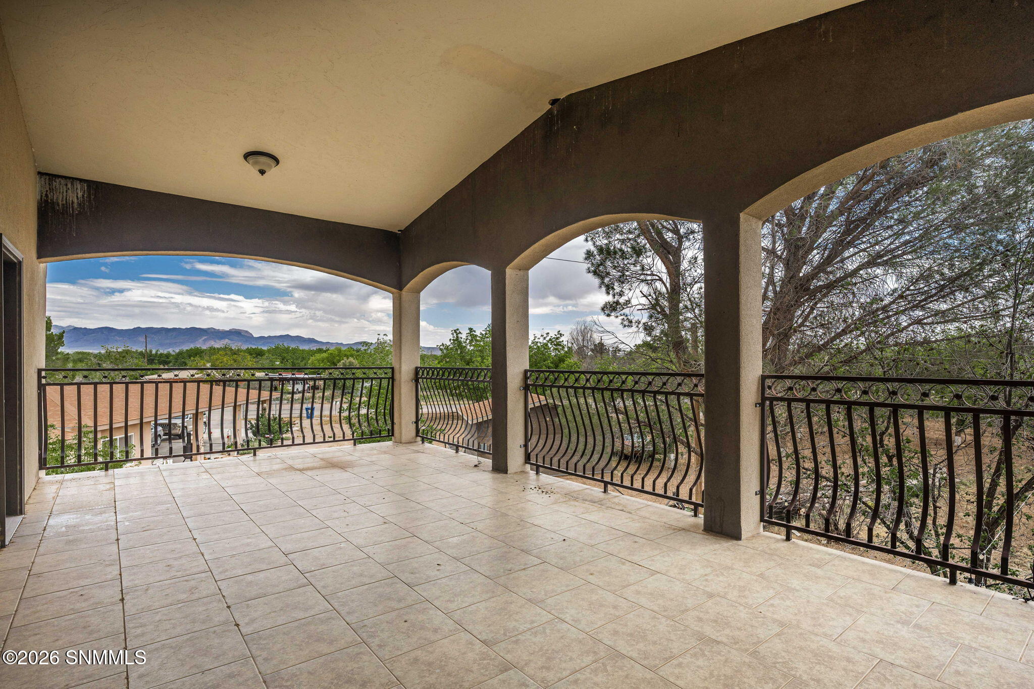 41-web-or-mls-Snappin Homes (LasFlores30
